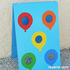 Paint a balloon target game