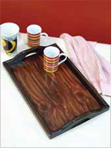 Paint a wooden tray 
