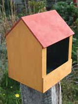 Paint a wooden bird feeder