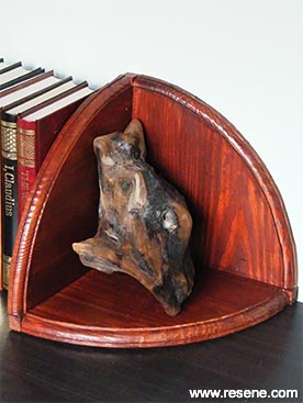 How to make and decorate a bookend