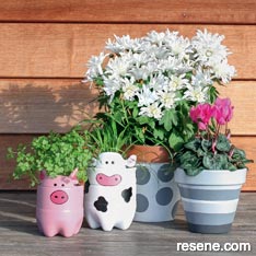 Make funky recycled pots 