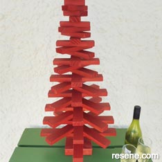 Make a wooden christmas tree