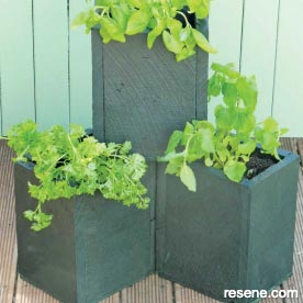 Stackable herb planters 