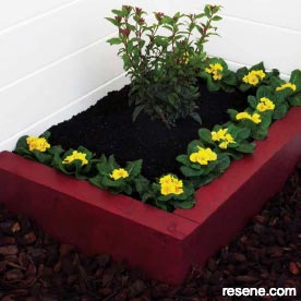Make a mini raised garden bed