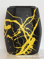 Paint a splatter vase