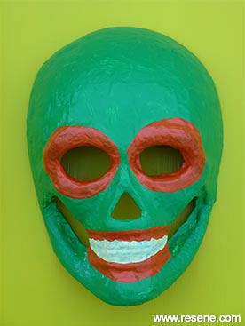 Paint a spooky mask