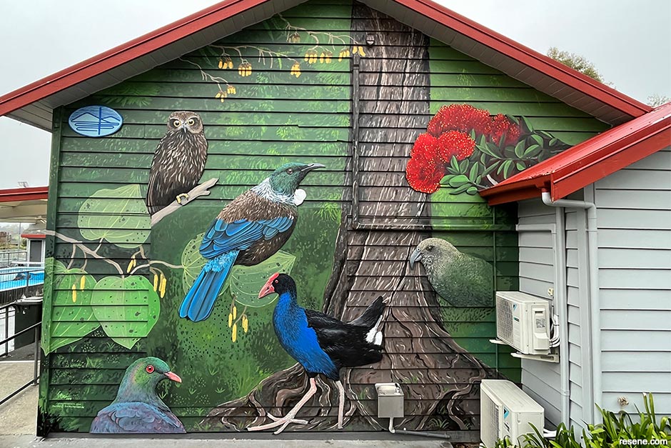 Joe McMenamin mural - native flora and fauna