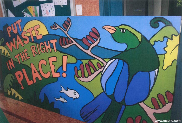 Mamaku School mural put waste in the right place