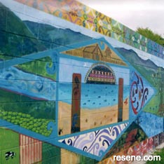 Paeroa mural by Children’s Art House, Community Max, Insight Training