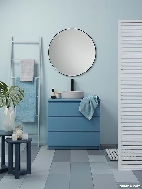 A sophisticated but simple bathroom makeover