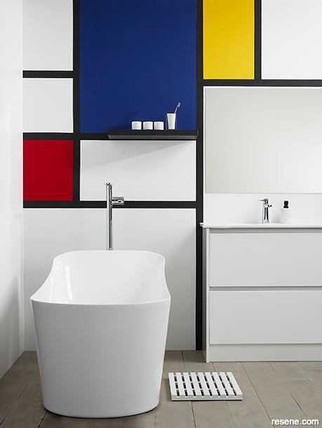 A small bathroom - Mondrian style