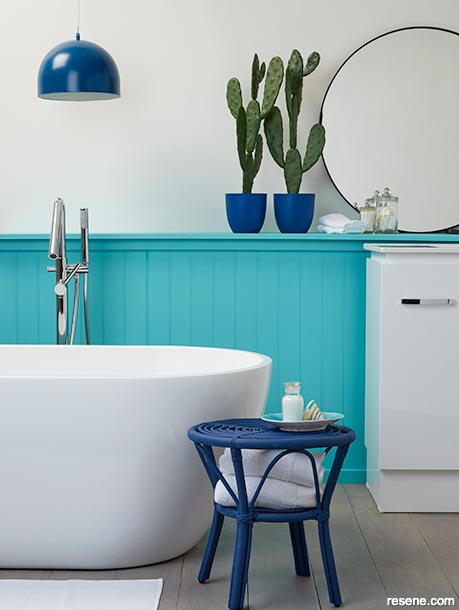 A classic blue bathroom
