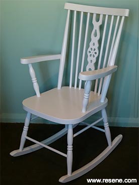 How to paint a rocking chair