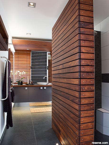 A bathroom inspired by luxury Pacific resorts
