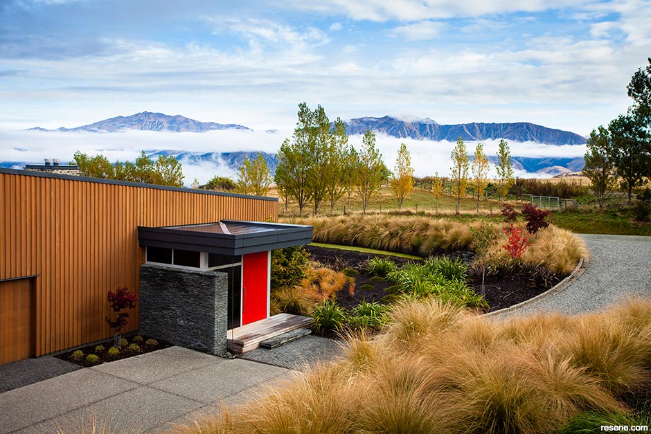 A home exterior inspired by Lake Wakatipu