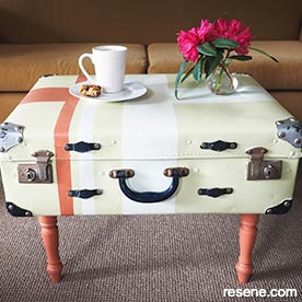 Suitcase coffee table	