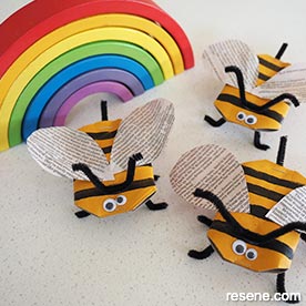 Toilet roll bees