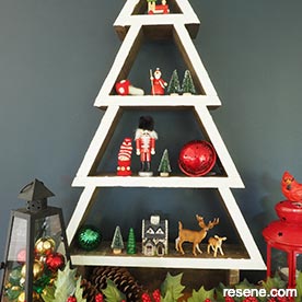 How to make a Christmas tree shelf