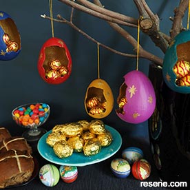 Easter hanging egg treat holders