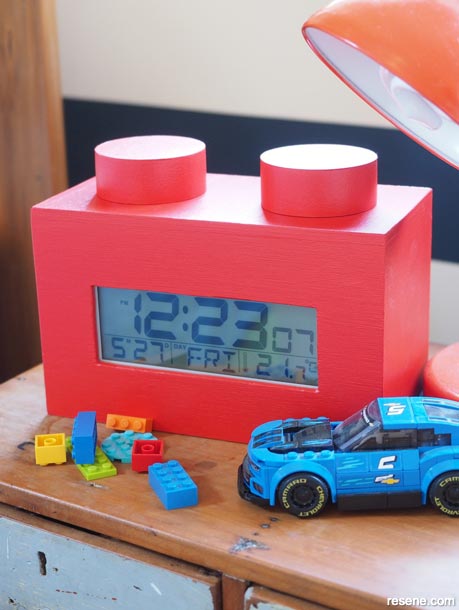 How to make a colourful Lego-inspired DIY clock