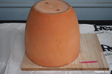Terracotta table - Step 2