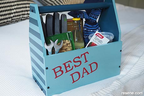 Father’s Day tool box - Step 10