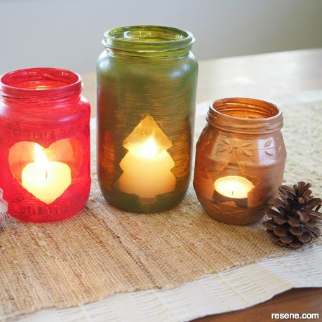 Make your own DIY Christmas lanterns