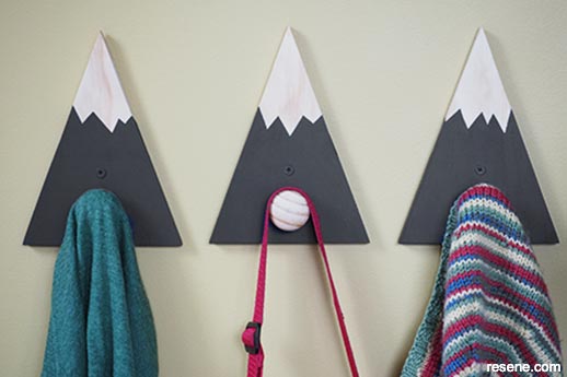 How to make your own mountain coat hooks


