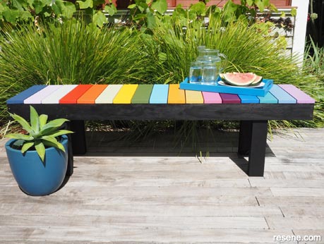 How to make an outdoor bench seat