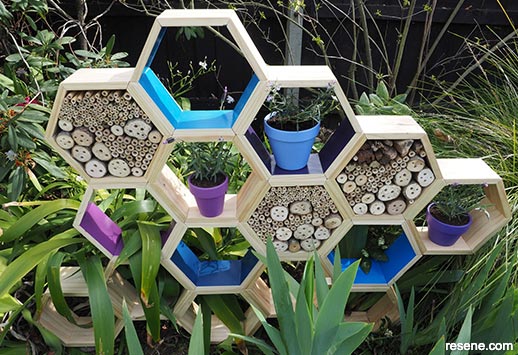 How to make your own bee hotel garden sculpture