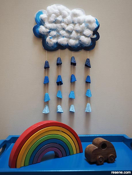 How to make your own DIY rain cloud for kids