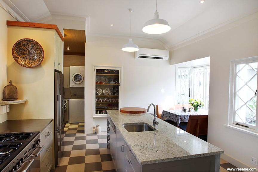 A bespoke kitchen for and Arts and Crafts house