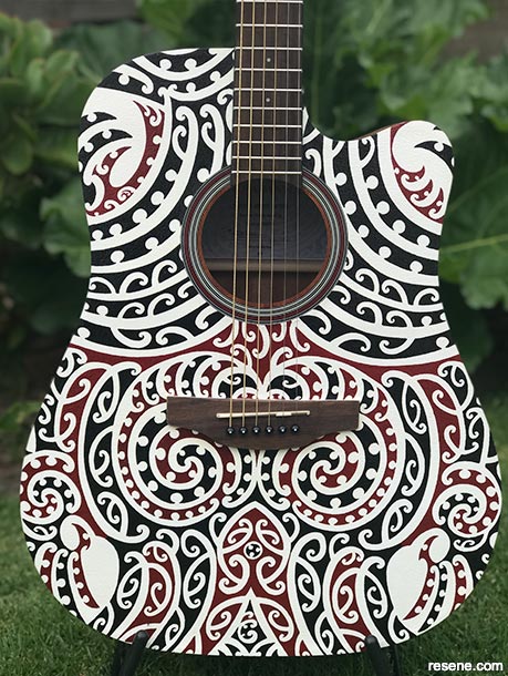 Pitau a Manaia guitar design 2