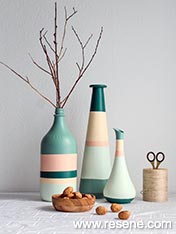 Paint your vases in a stylish retro theme