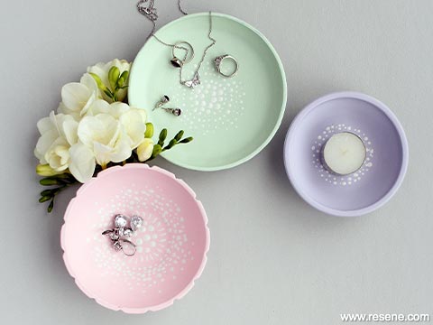 Paint mandala dot bowls