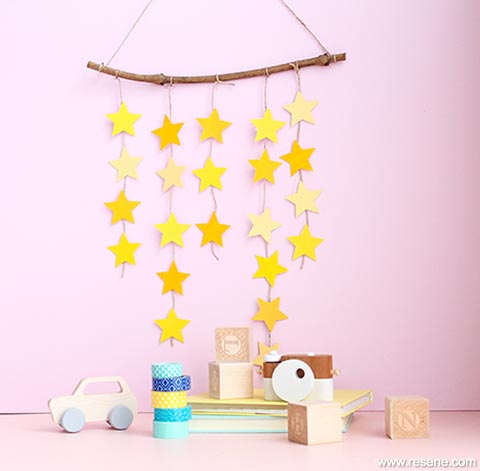 Make a star wall hanger with your kids