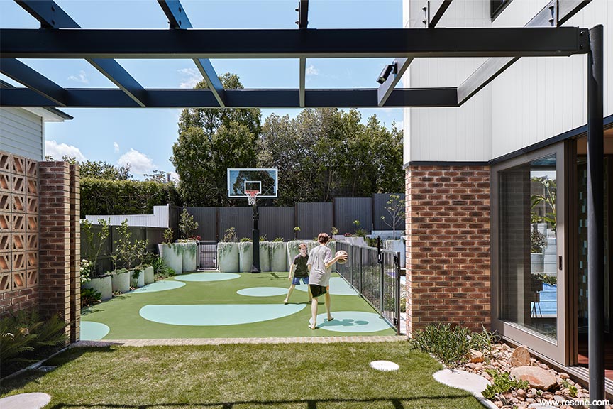 Breezebrick Courtyard House - a colourful play area