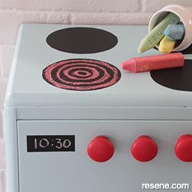 Make a kids stove for many hours of fun