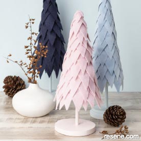 Make a felt fir tree for your Christmas table