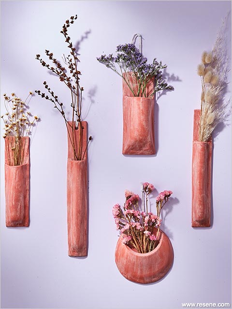 How to make terracotta bud vases - wallflowers